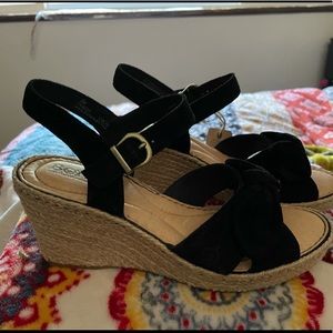 NWT Born Espadrille Wedges, Never Worn!